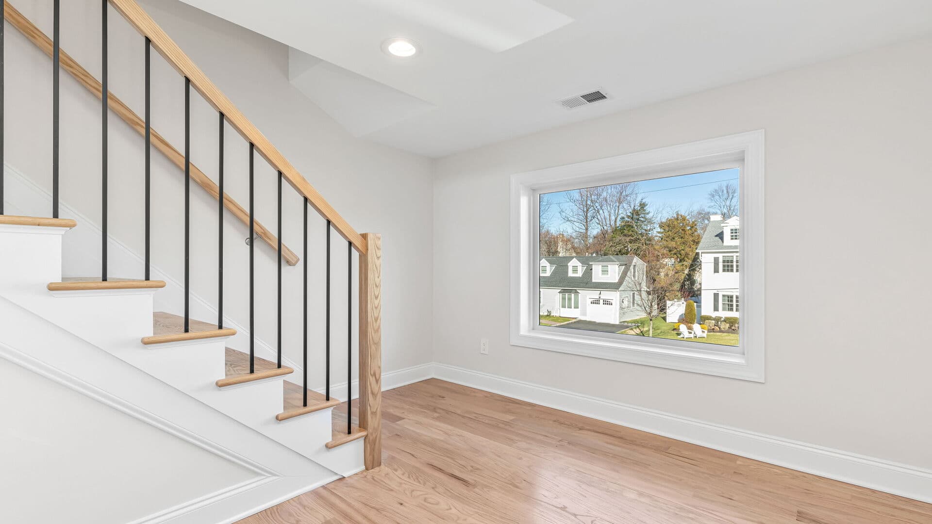 6 Mohawk Trl, Westfield - Photo 7